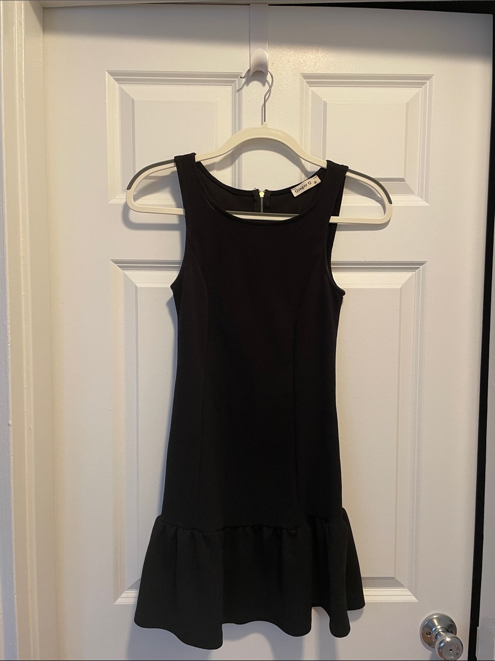 Ginger G Black Sleeveless Ruffle-Hem Dress